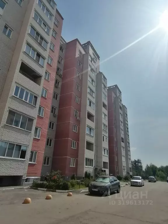 Свободной планировки кв. Омская область, Омск Заозерный мкр, просп. ... - Фото 0