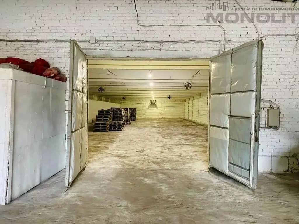 Склад в Свердловская область, Белоярский пгт ул. Калинина, 74А (2600 ... - Фото 2