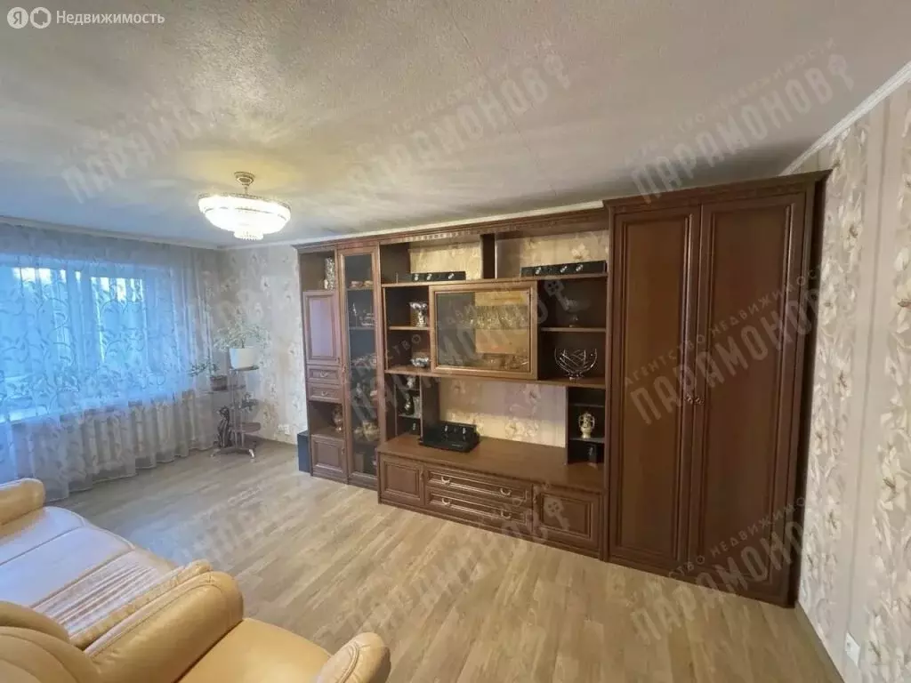 3-комнатная квартира: Тверь, проспект Николая Корыткова, 6 (57 м) - Фото 1