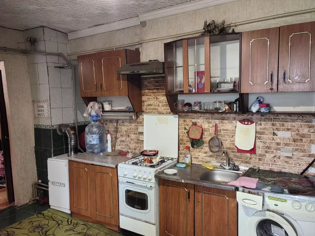 Дом в Белгородская область, Белгород ул. Горького, 66 (50 м) - Фото 1