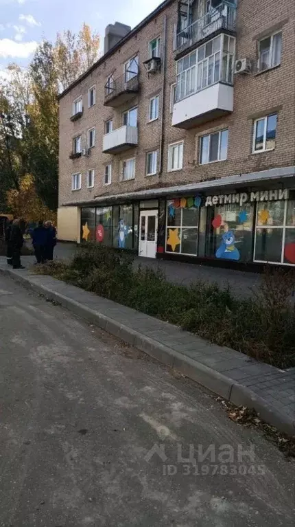 Торговая площадь в Саратовская область, Петровск пл. Ленина, 1 (140 м) - Фото 1