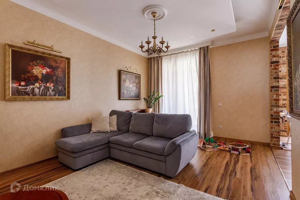 Продаётся 2-к квартира, 94 м - Фото 0