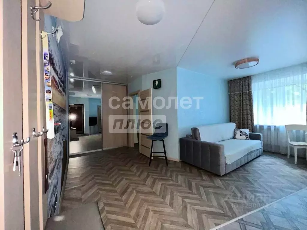 2-к кв. Тюменская область, Тюмень Карская ул., 21 (40.0 м) - Фото 2