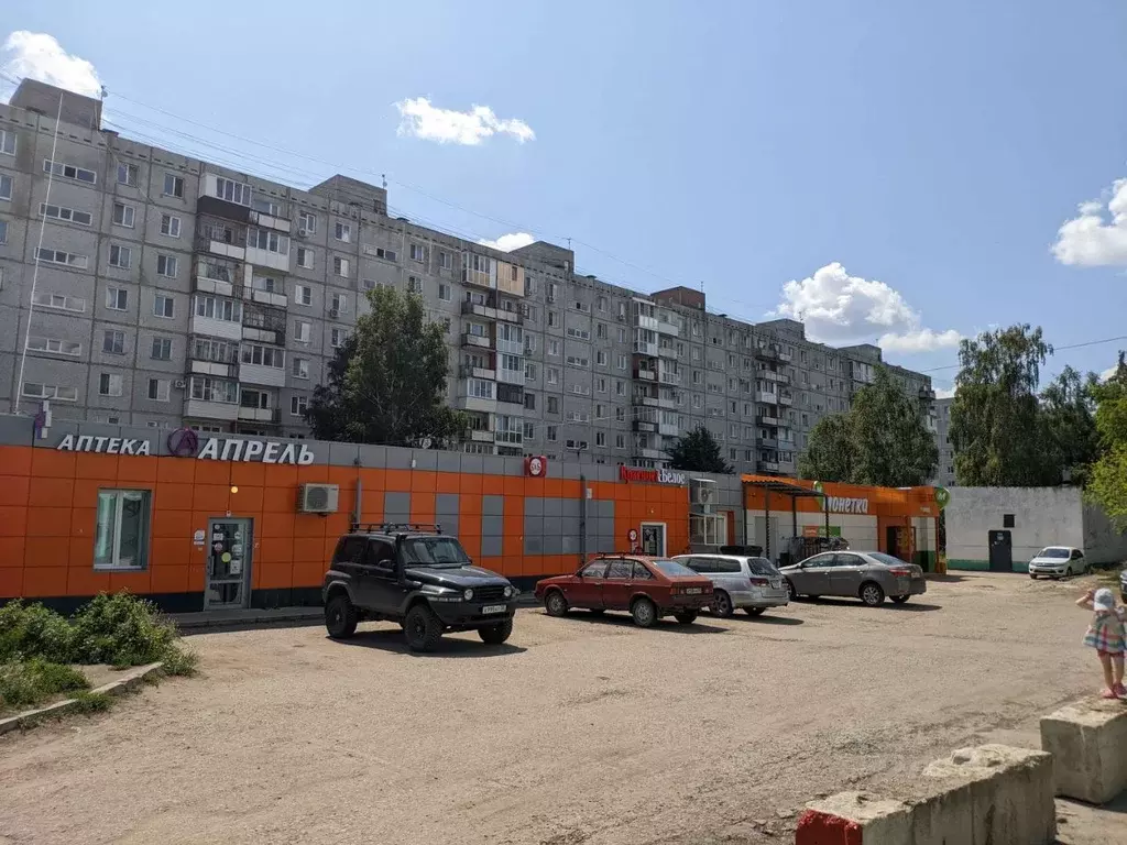 Помещение свободного назначения в Омская область, Омск Московка-2 мкр, ... - Фото 1