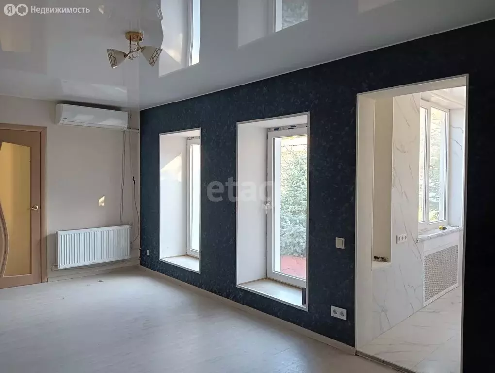 3-комнатная квартира: Симферополь, Казанская улица, 7 (67 м) - Фото 2