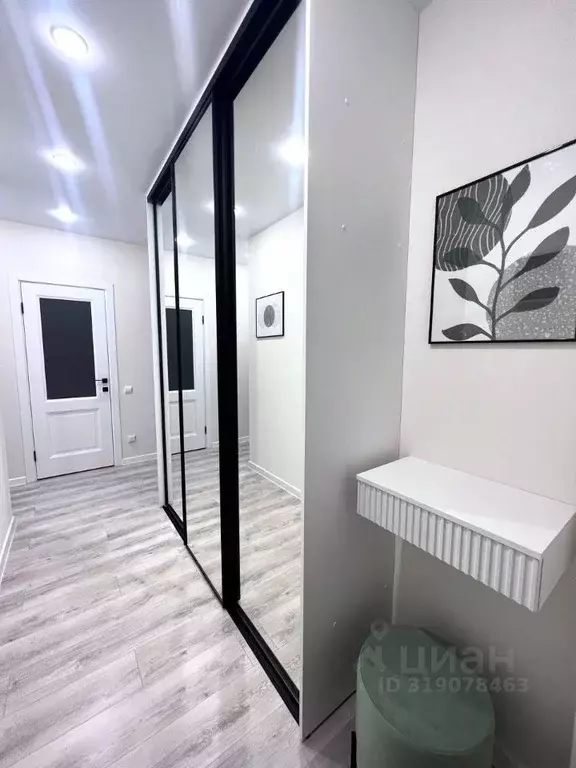 2-к кв. Иркутская область, Иркутск ул. Варламова, 104 (47.0 м) - Фото 1