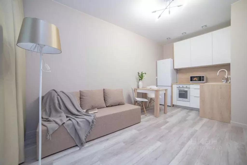 2-к кв. Свердловская область, Екатеринбург ул. 8 Марта, 204Д (40.0 м) - Фото 1