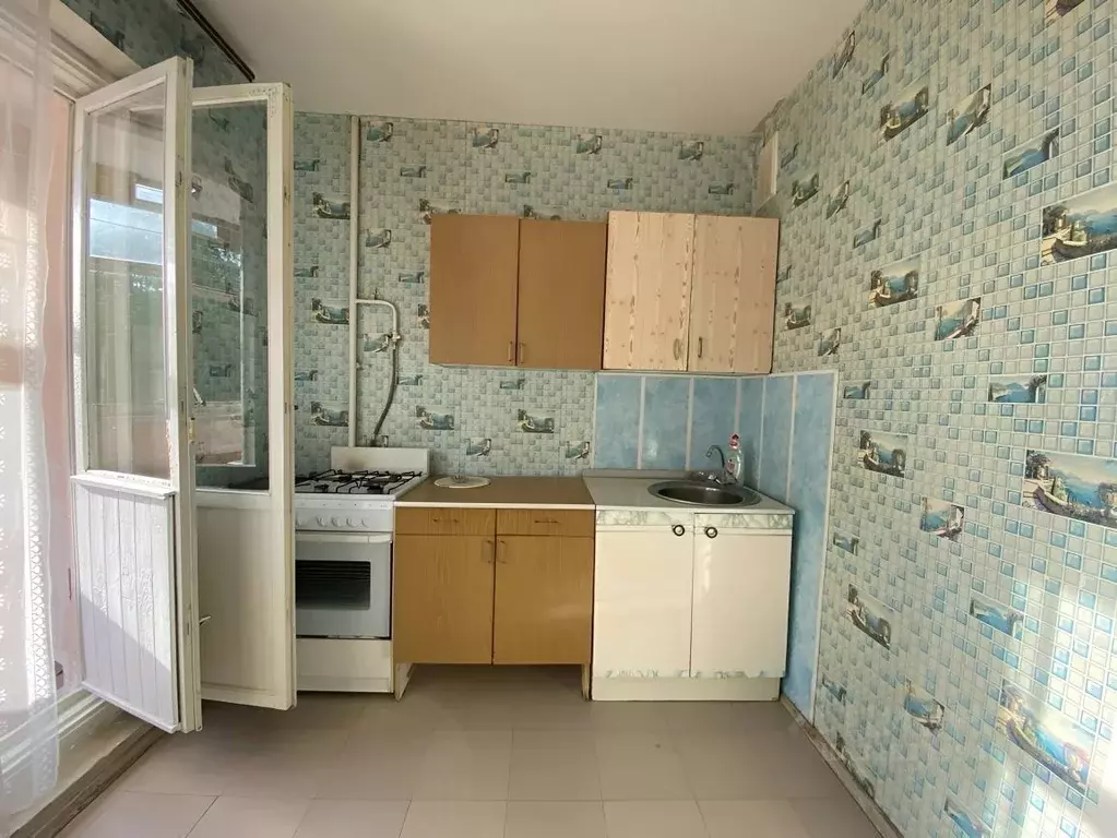 1-к кв. Ульяновская область, Димитровград ул. Лермонтова, 18 (36.0 м) - Фото 1