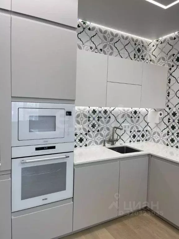 3-к кв. Башкортостан, Уфа ул. Бехтерева, 6 (70.9 м) - Фото 1