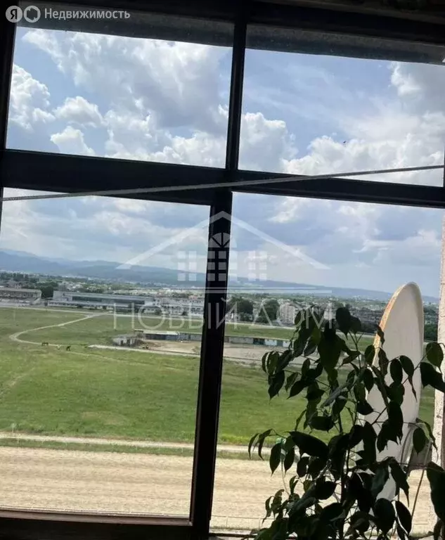 4-комнатная квартира: Нальчик, улица Щаденко, 29Б (84 м) - Фото 1