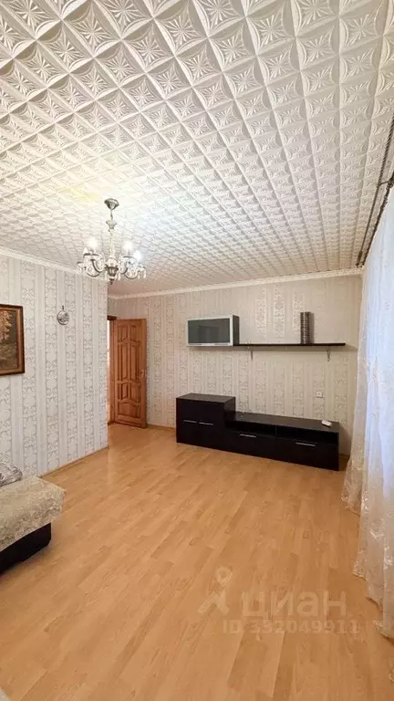 3-к кв. Белгородская область, Губкин ул. Раевского, 12Б (61.2 м) - Фото 2