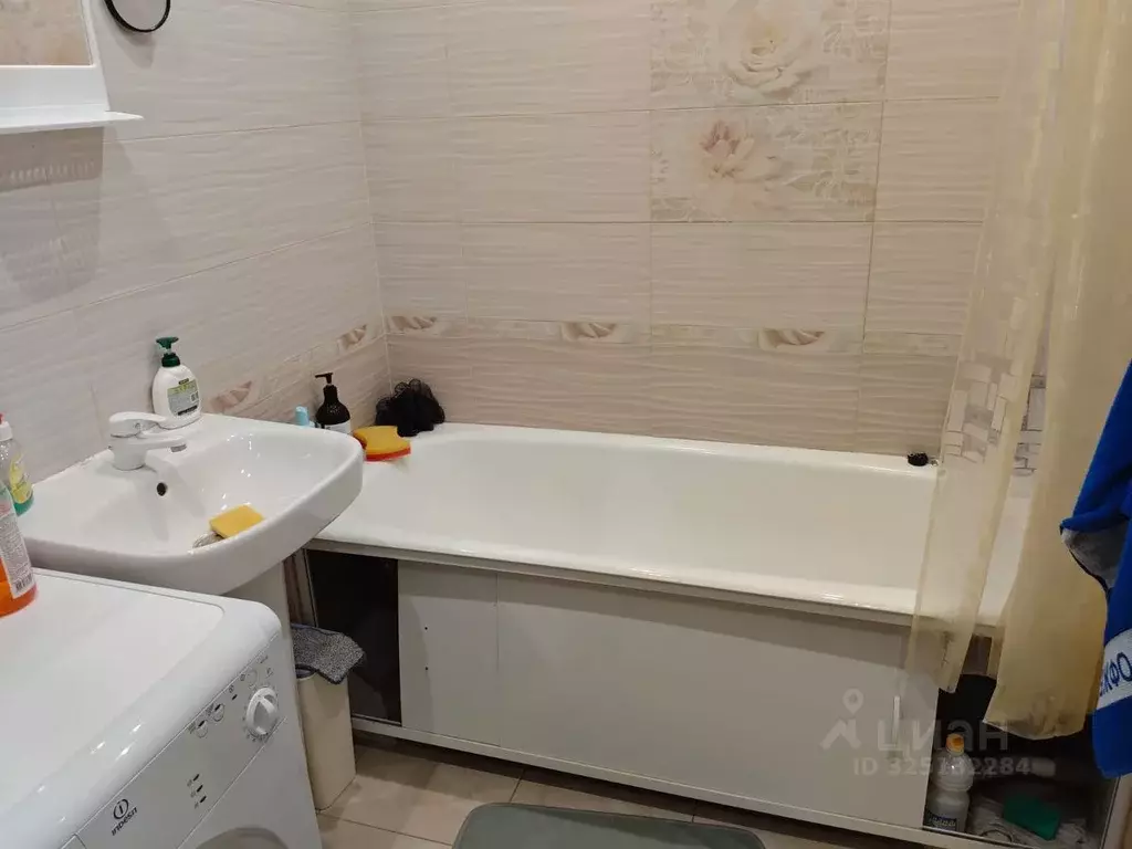 2-к кв. Московская область, Химки Сходня мкр, Железнодорожная ул., ... - Фото 1