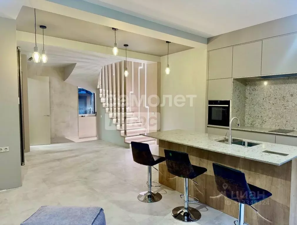 Таунхаус в Санкт-Петербург пос. Лисий Нос, Песочная ул., 3к46 (178 м) - Фото 1