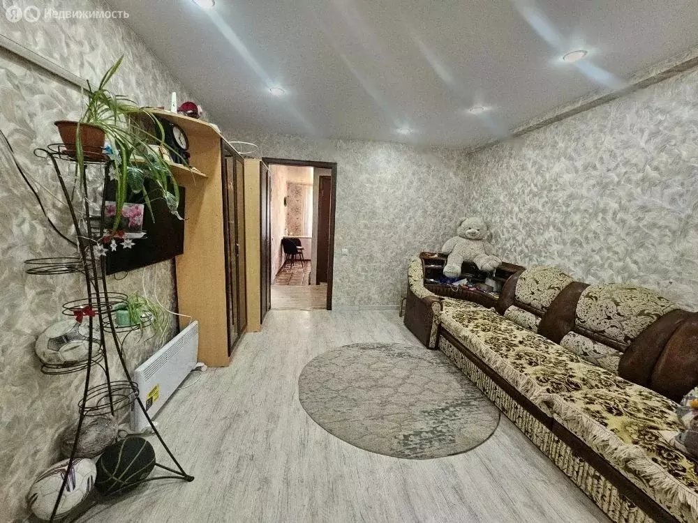 3-комнатная квартира: Волжск, улица Шестакова, 99 (60.4 м) - Фото 2