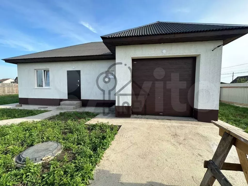 Дом 220 м на участке 10 сот. - Фото 0