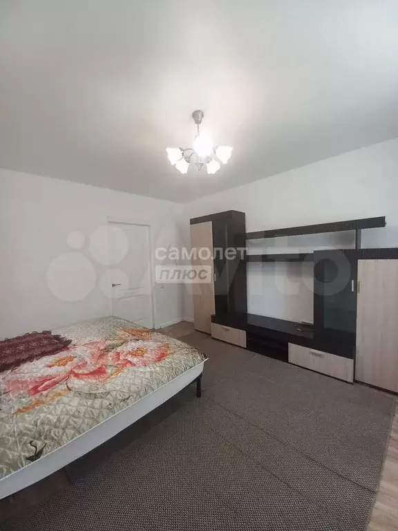 2-к. квартира, 42 м, 1/1 эт. - Фото 1