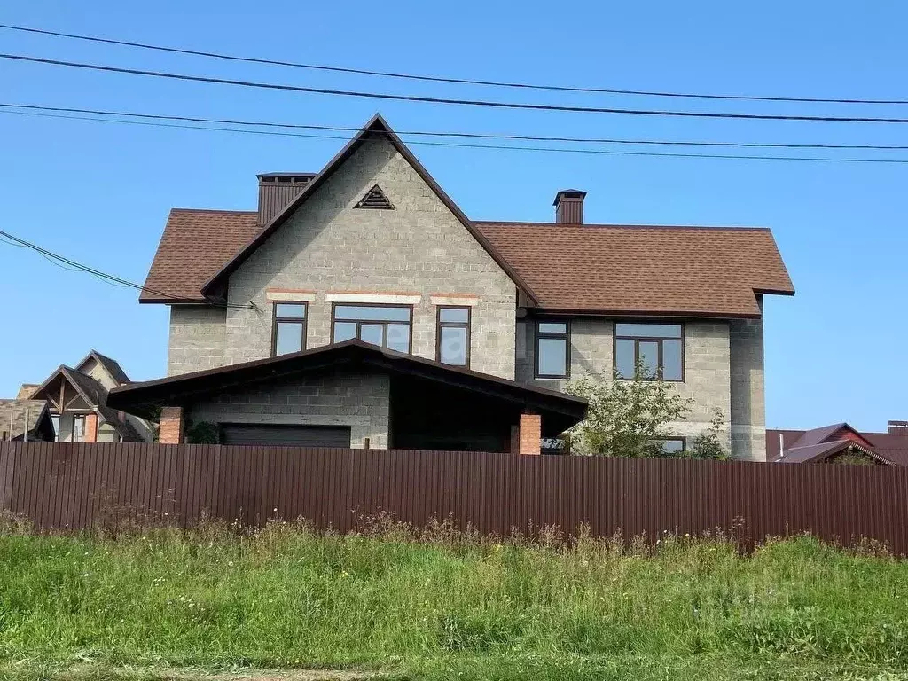 Дом в Башкортостан, Уфимский район, Таптыковский сельсовет, с. ... - Фото 1