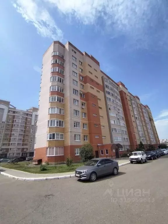 3-к кв. Оренбургская область, Оренбург Амурская ул., 8 (63.1 м) - Фото 0