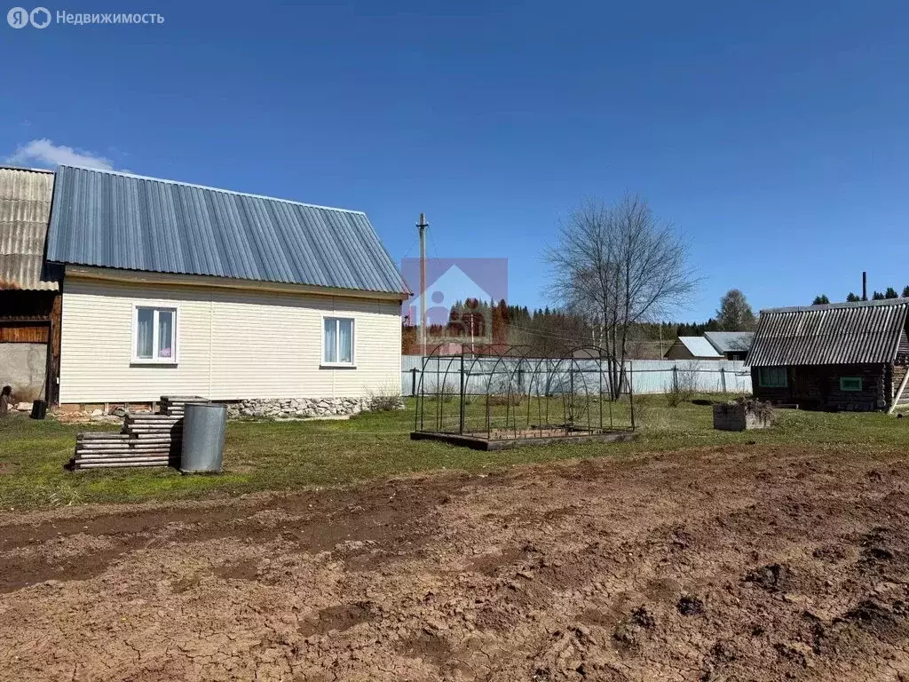 Дом в Пермский край, Нытвенский муниципальный округ, село ... - Фото 2