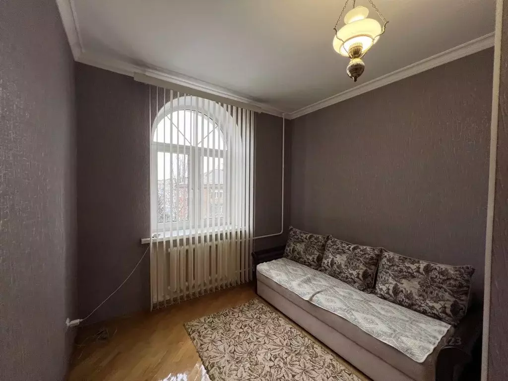 4-к кв. Северная Осетия, Владикавказ ул. Тельмана, 12 (96.0 м) - Фото 1