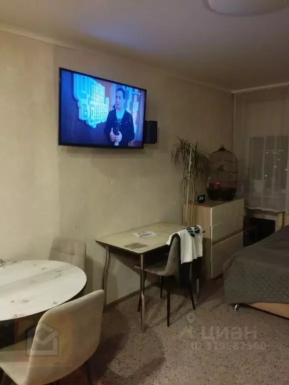 2-к кв. Крым, Симферополь ул. Севастопольская, 92 (30.0 м) - Фото 0