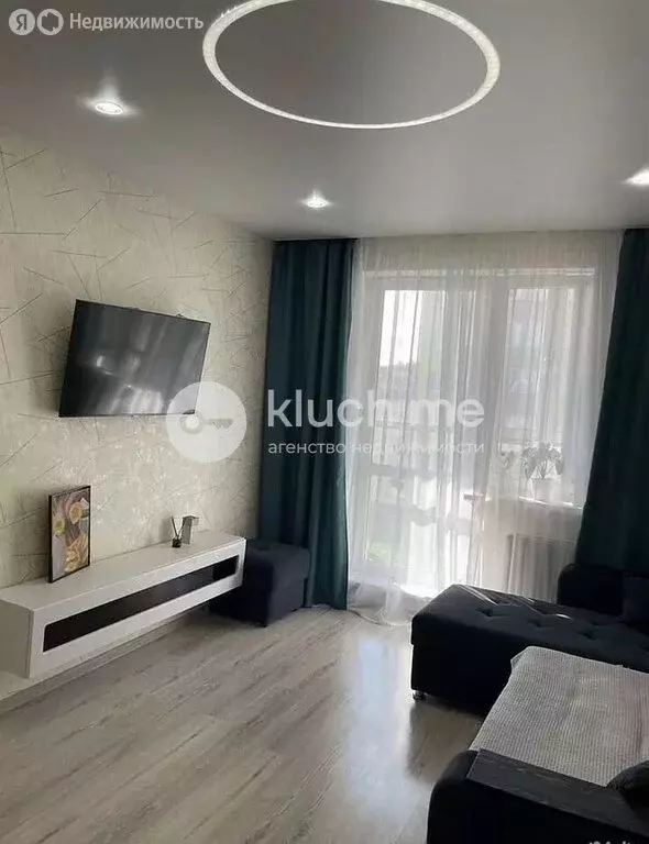 1-комнатная квартира: Казань, улица Рауиса Гареева, 111к2 (42.3 м) - Фото 2