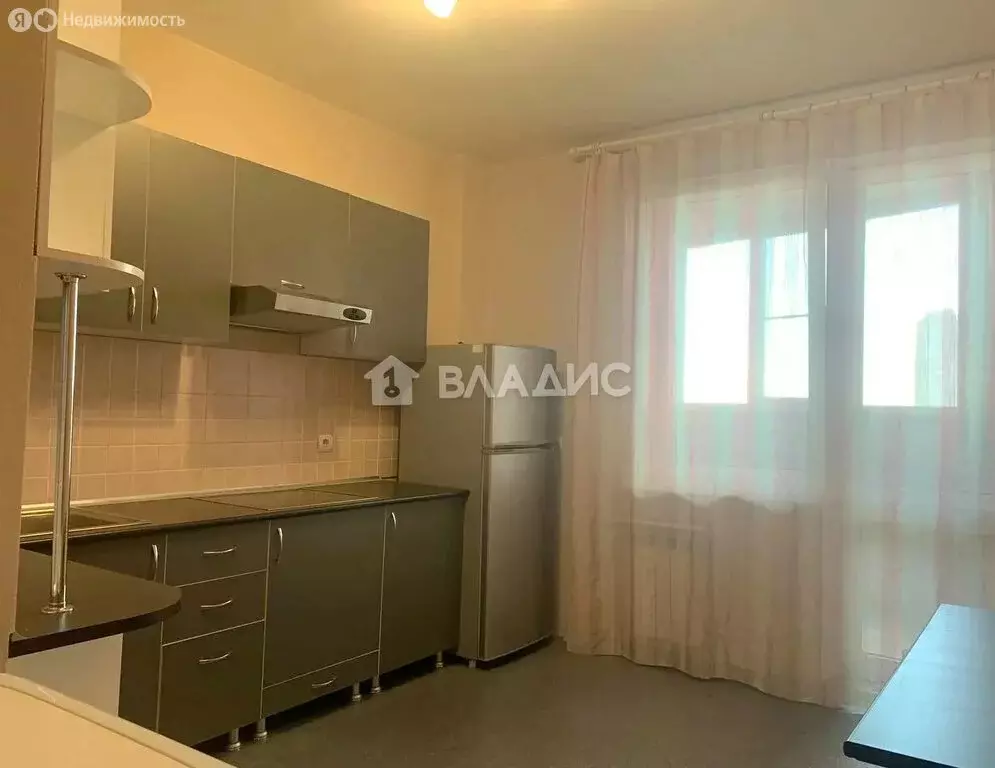 1-комнатная квартира: Волгоград, Донецкая улица, 16А (45.2 м) - Фото 1