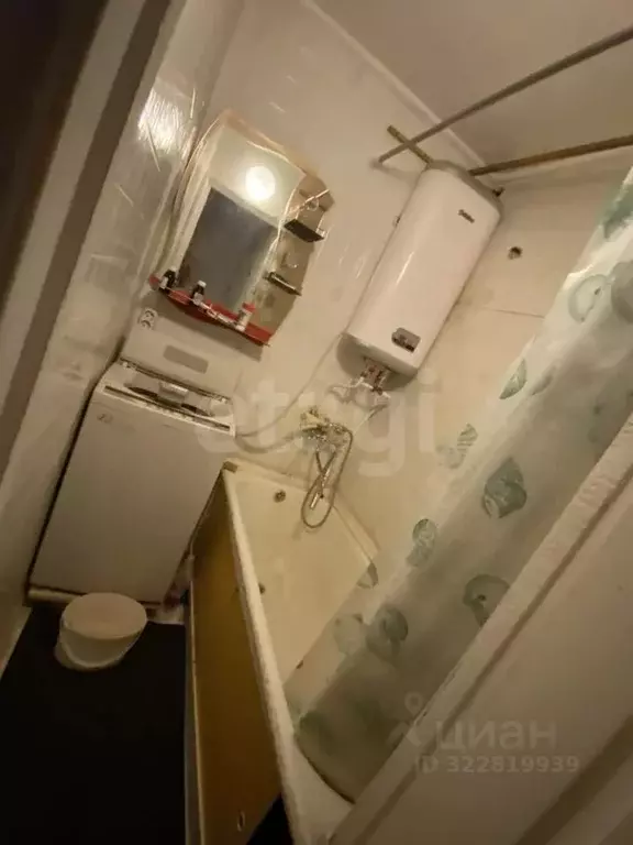 2-к кв. Сахалинская область, Южно-Курильский городской округ, с. ... - Фото 1