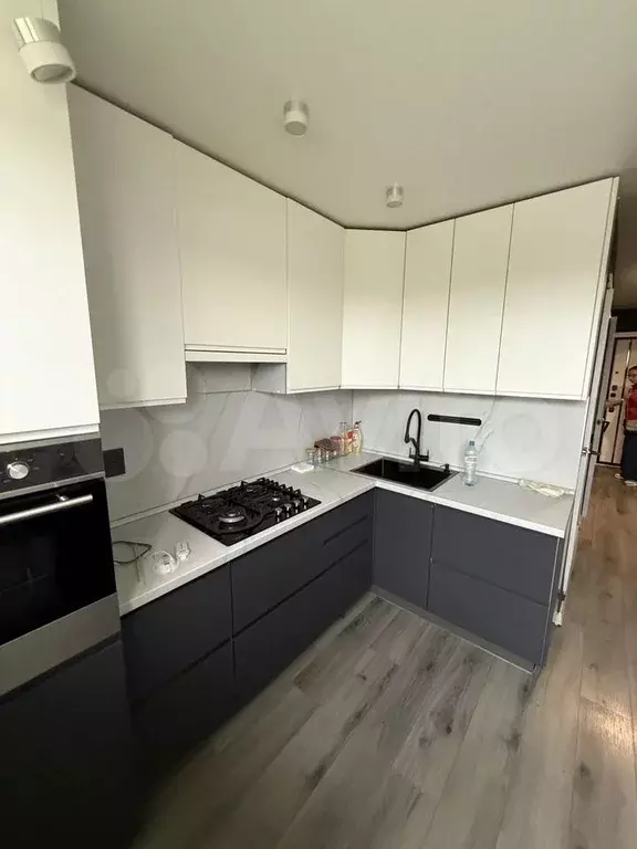 1-к. квартира, 37 м, 6/6 эт. - Фото 0