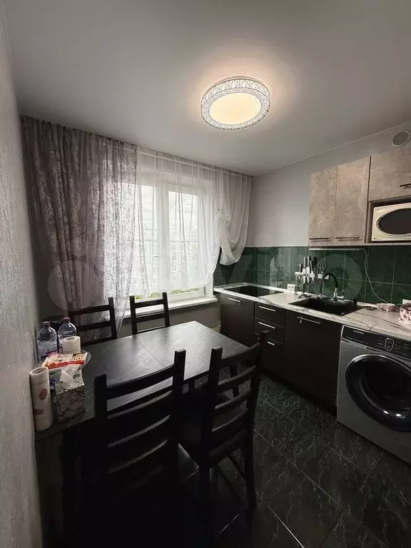 3-к. квартира, 60 м, 9/9 эт. - Фото 0