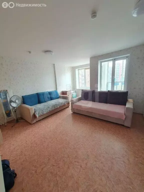 Квартира-студия: Пермь, улица Крылова, 15 (32.9 м) - Фото 0