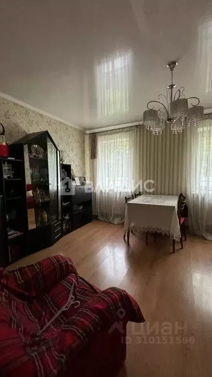 Дом в Калининградская область, Калининград ул. Тихоненко, 60 (100 м) - Фото 0