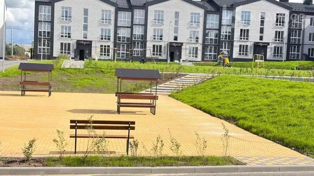 3-к кв. Воронежская область, Семилуки ул. Маяковского, 45/3 (79.33 м) - Фото 1