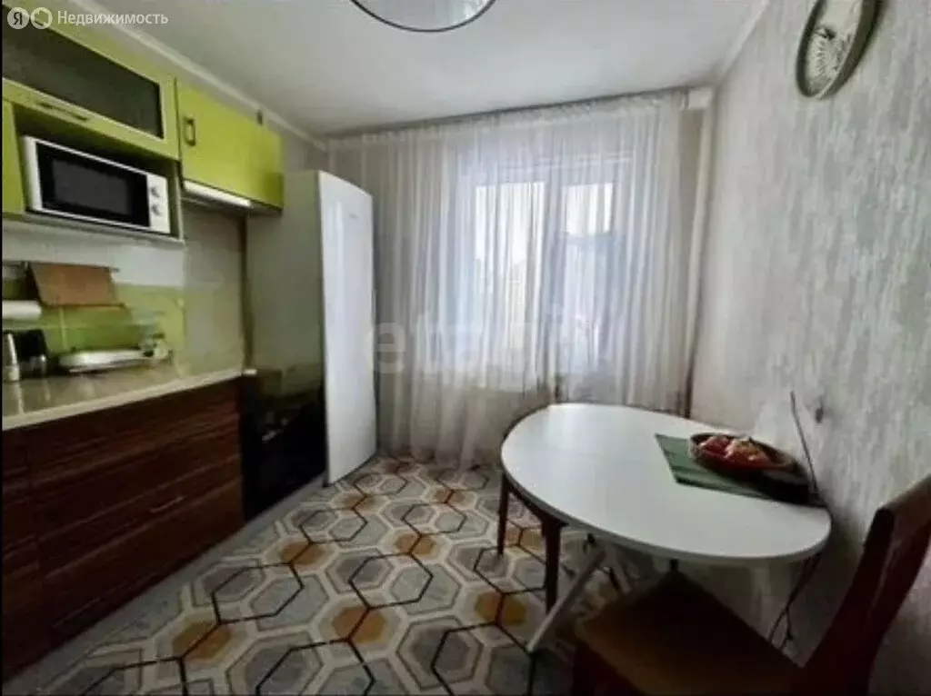 2-комнатная квартира: Новый Уренгой, район Северная Жилая Часть, ... - Фото 2