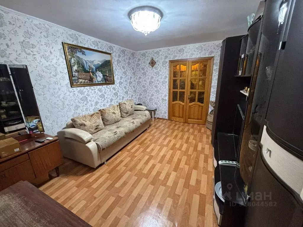 2-к кв. Омская область, Омск ул. Пушкина, 32/1 (48.0 м) - Фото 0