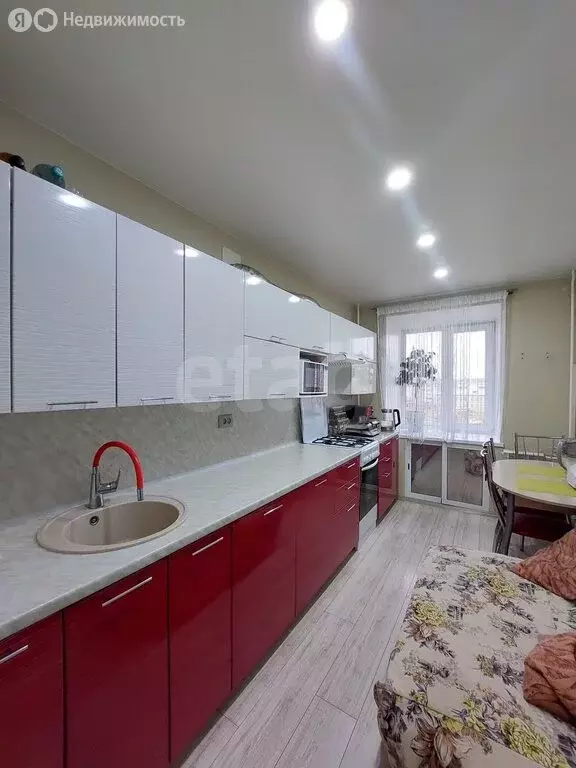 2-комнатная квартира: Котлас, улица 70 лет Октября, 17 (50.8 м) - Фото 2