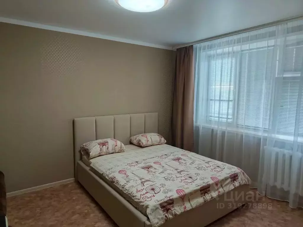 1-к кв. Татарстан, Нижнекамск ул. 30 лет Победы, 15 (35.0 м) - Фото 0