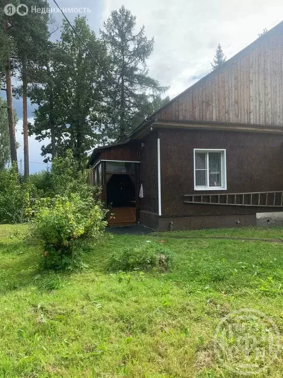 Дом в городской посёлок Вырица, Сиверское шоссе (120 м) - Фото 1