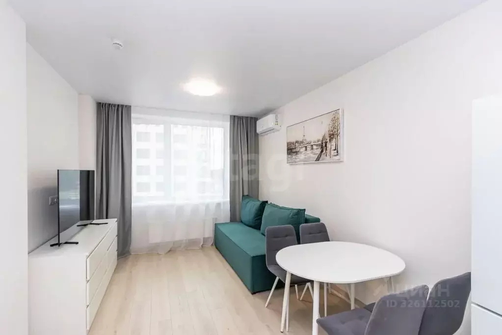 1-к кв. Тюменская область, Тюмень ул. Андрея Кореневского, 11 (37.0 м) - Фото 0