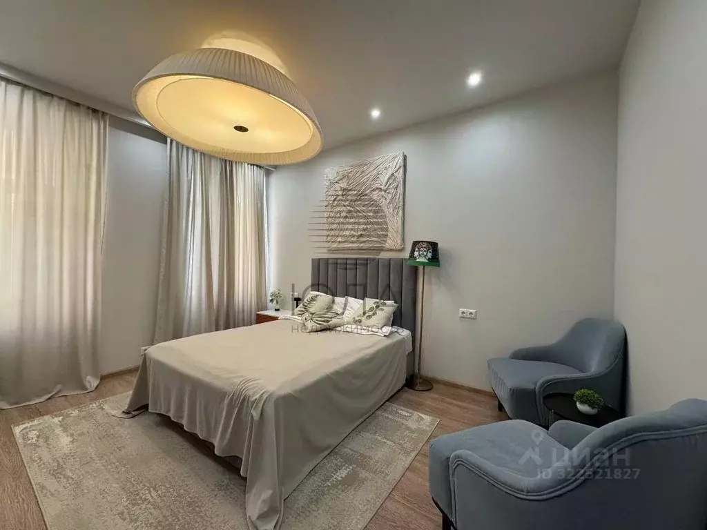 1-к кв. Санкт-Петербург 7-я Васильевского острова линия, 34 (50.0 м) - Фото 0