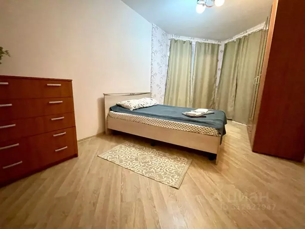 2-к кв. Псковская область, Псков Юбилейная ул., 40а (66.0 м) - Фото 0