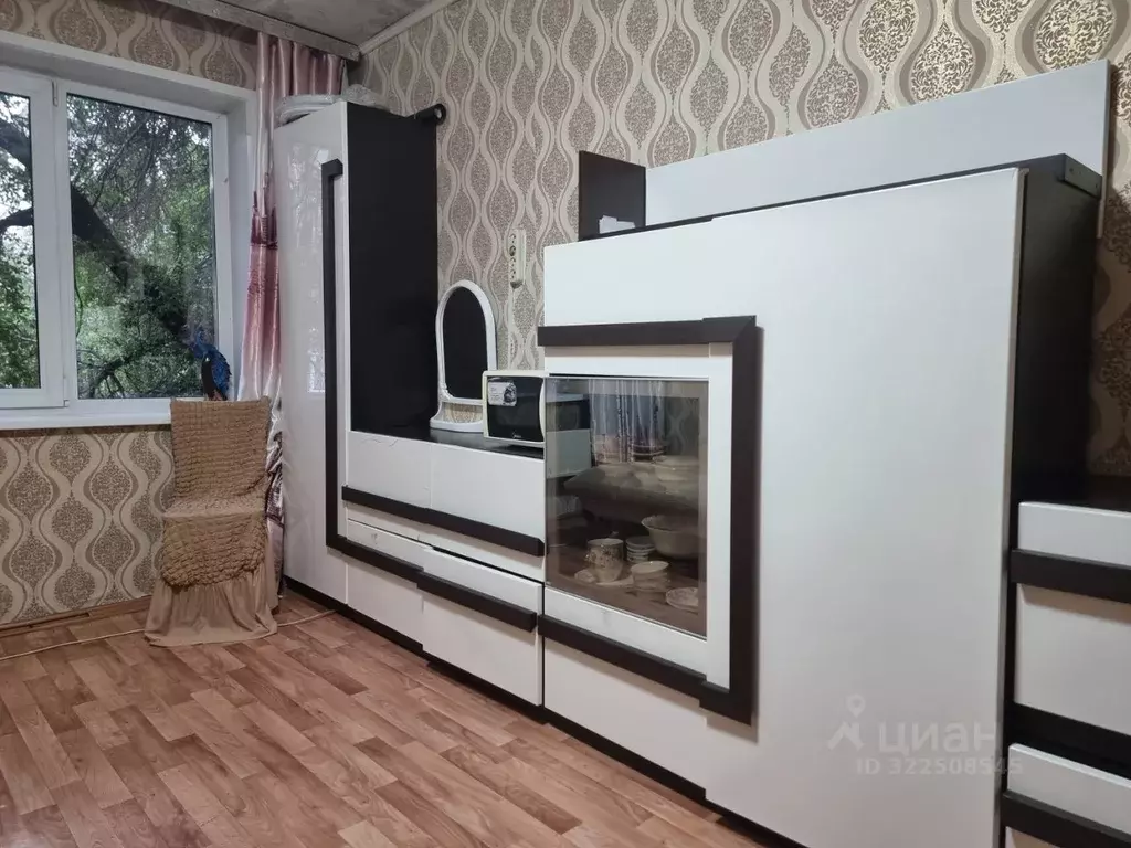 Комната Хакасия, Абакан Торговая ул., 2/2 (18.0 м) - Фото 1