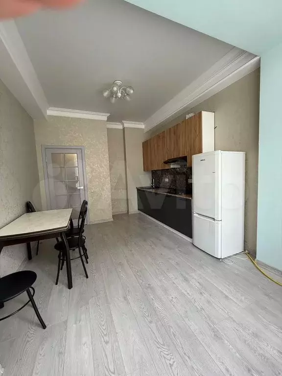 2-к. квартира, 54 м, 6/7 эт. - Фото 1