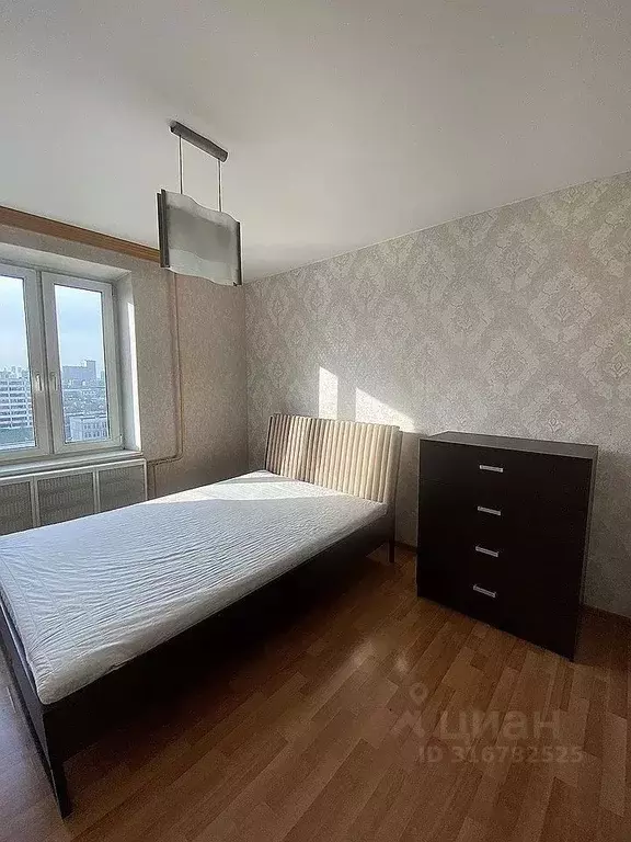 2-к кв. Москва Нарвская ул., 11К2 (45.0 м) - Фото 0