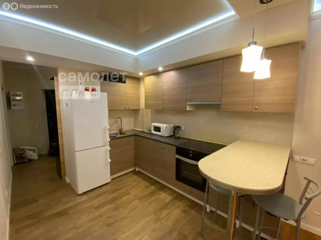 3-комнатная квартира: село Немчиновка, Рублёвский проезд, 21 (60 м) - Фото 2