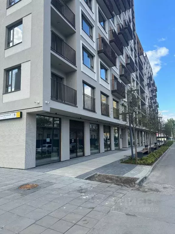 Помещение свободного назначения в Тюменская область, Тюмень ул. ... - Фото 1