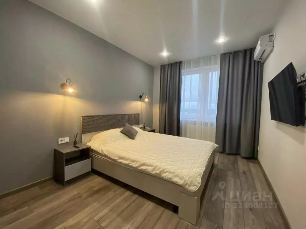 2-к кв. Кировская область, Киров Октябрьский просп., 117 (60.0 м) - Фото 0