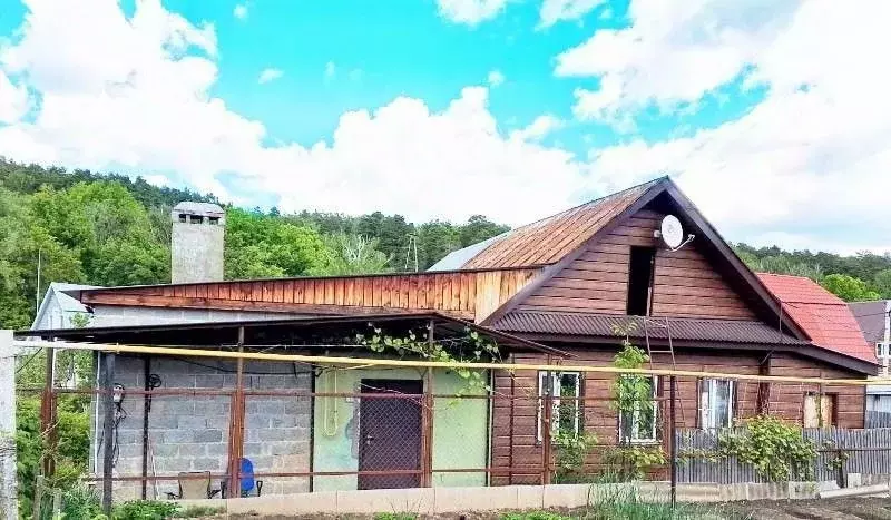 Дом в Самарская область, Октябрьск Станционная ул. (75 м) - Фото 1