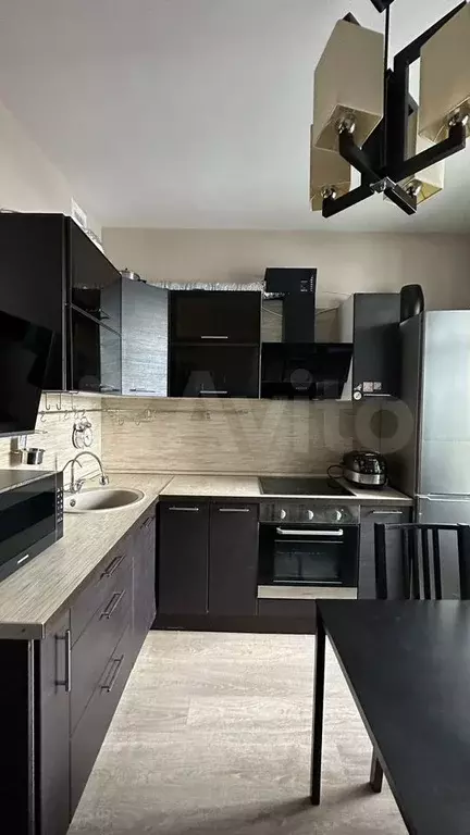 1-к. квартира, 35 м, 2/15 эт. - Фото 1