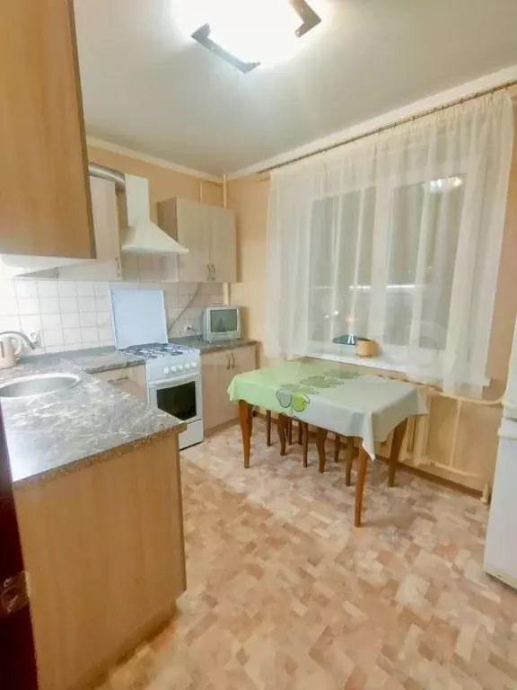 2-к. квартира, 56 м, 3/9 эт. - Фото 1